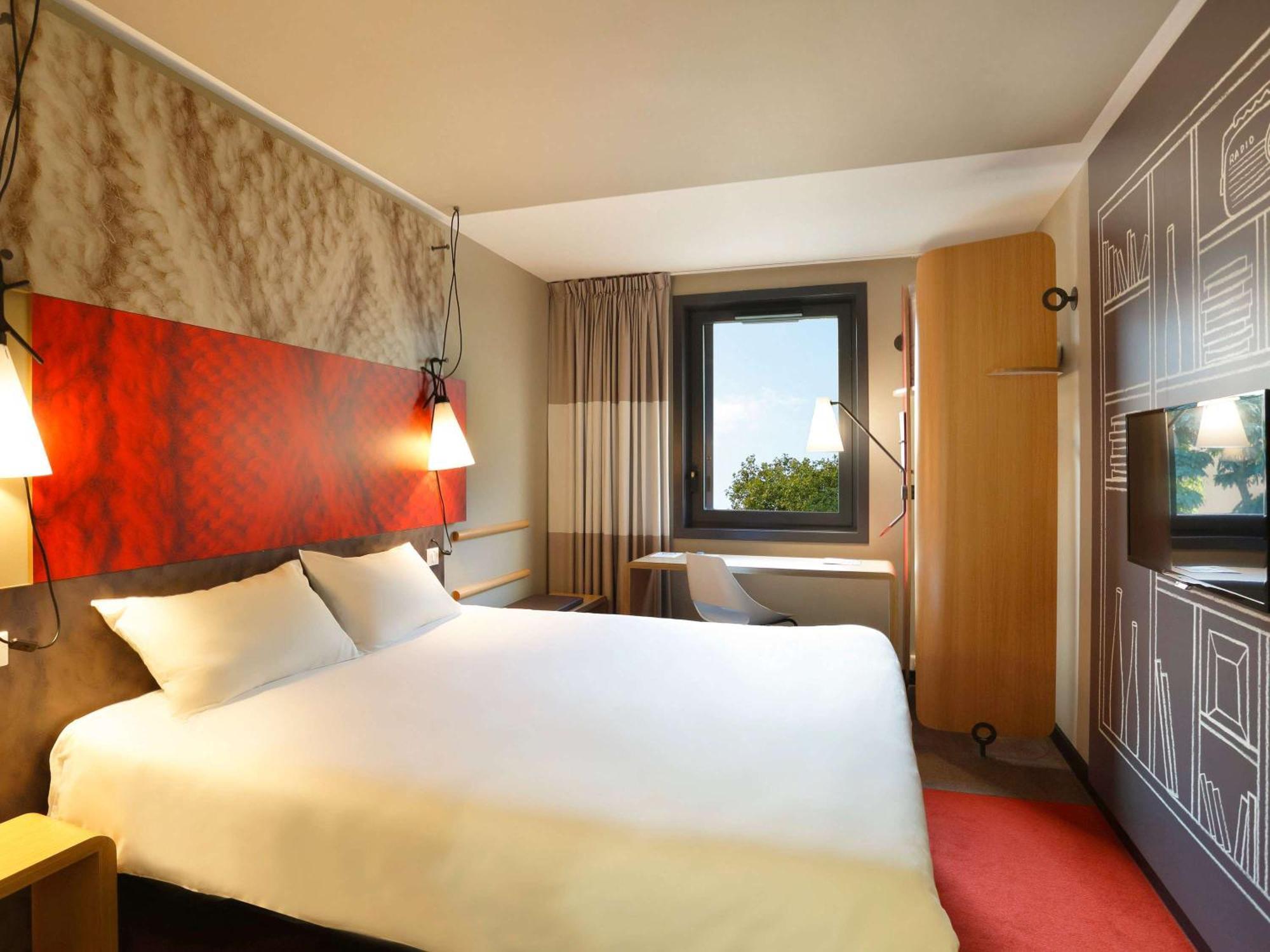 Ibis Le Mans Est Pontlieue Hotell Exteriör bild